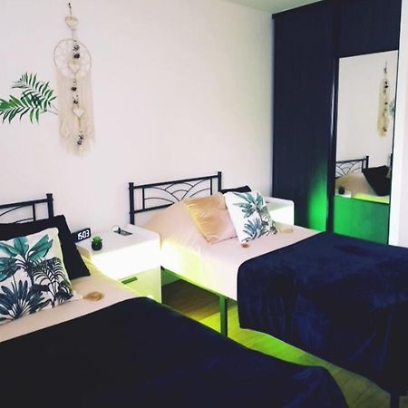 Appartement Le Moderne Ideal Pour Couples Et Professionnels オルナン エクステリア 写真