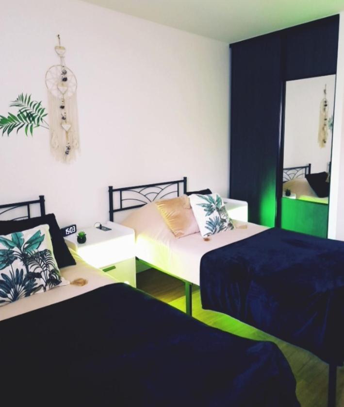 Appartement Le Moderne Ideal Pour Couples Et Professionnels オルナン エクステリア 写真