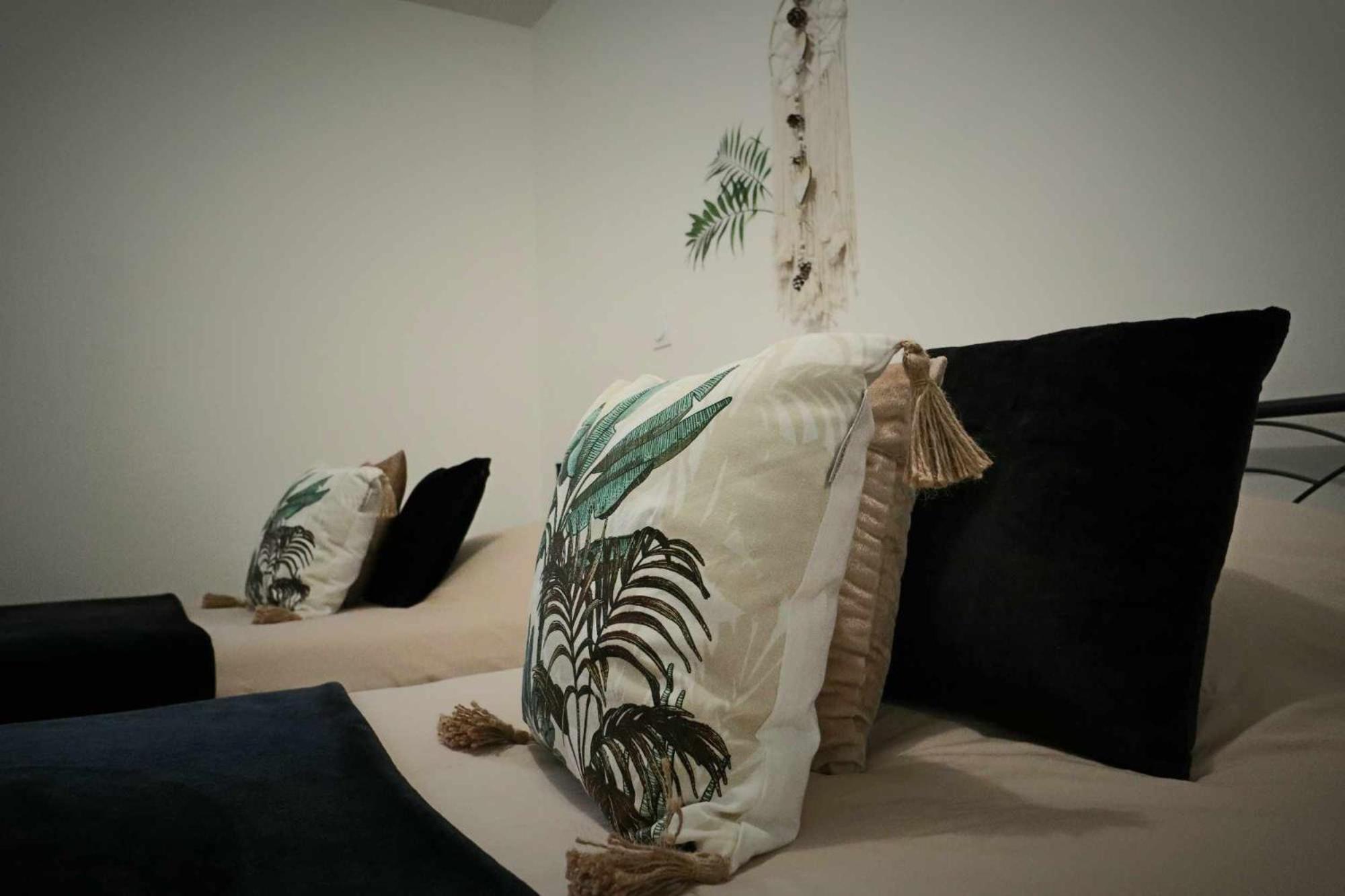Appartement Le Moderne Ideal Pour Couples Et Professionnels オルナン エクステリア 写真